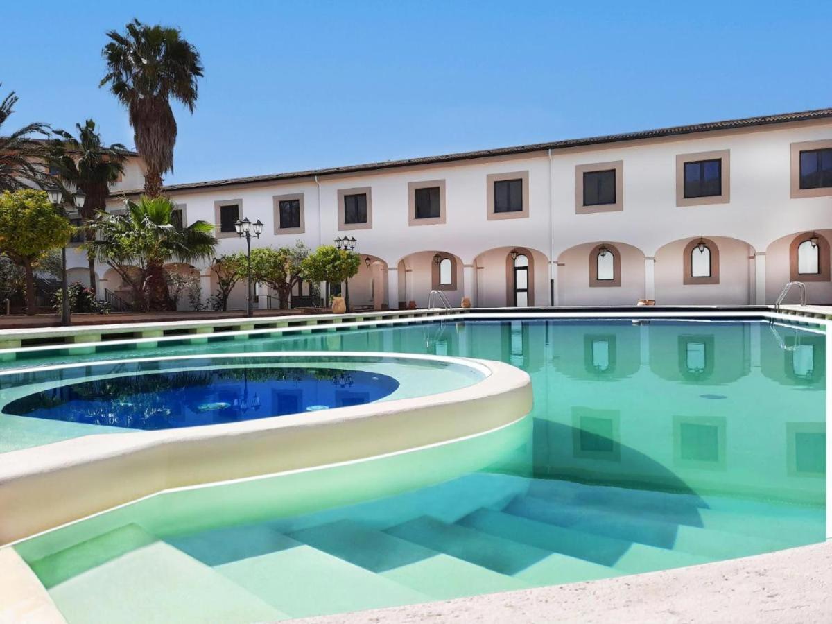 Resort Al Balhara Suites & Spa パレルモ エクステリア 写真